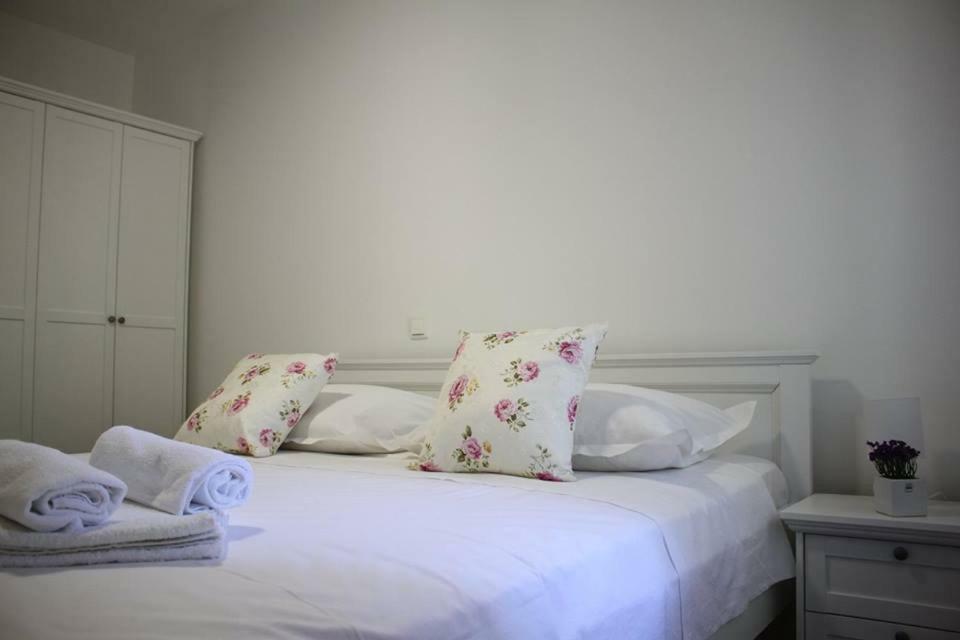 Apartments Holiday Baska Voda Luaran gambar