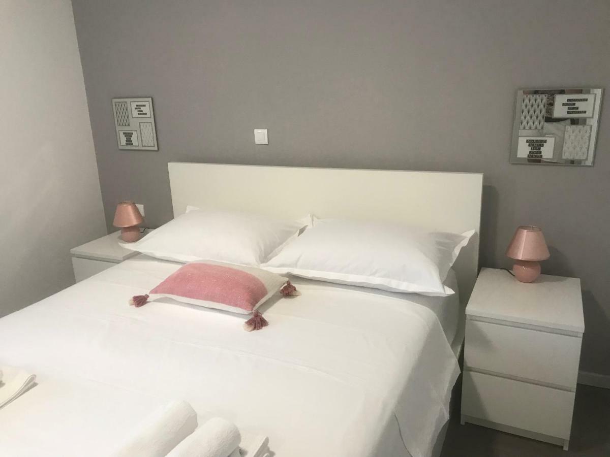 Apartments Holiday Baska Voda Luaran gambar
