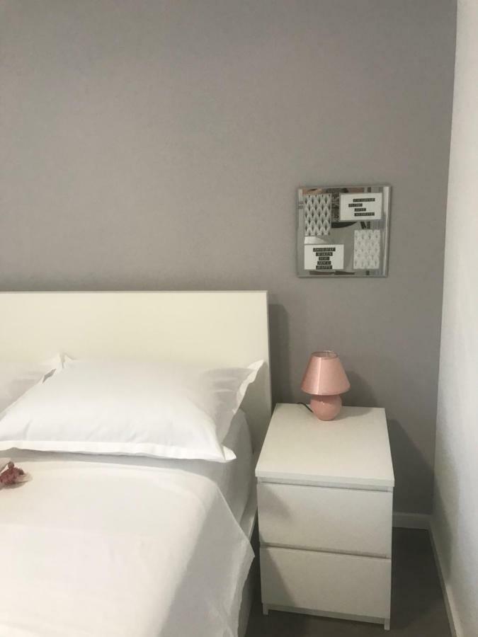Apartments Holiday Baska Voda Luaran gambar